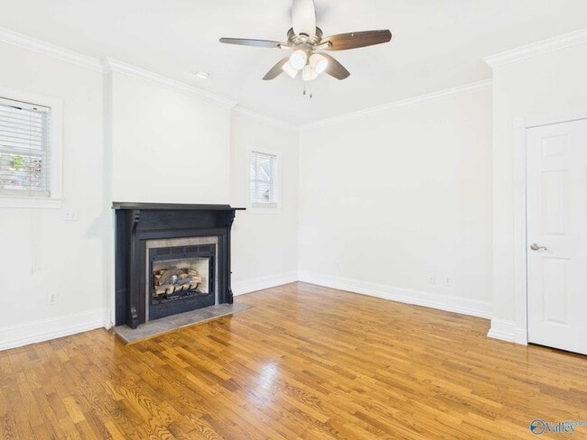 Photo - 501 Prospect Dr SE