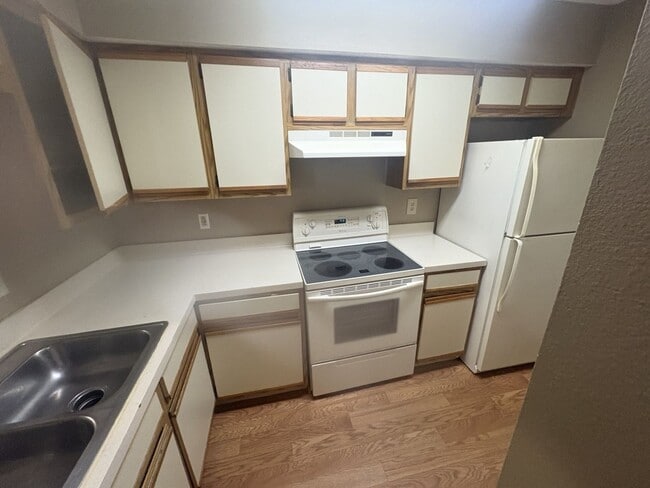 Photo - Large 2 bedroom 2 bath Condo