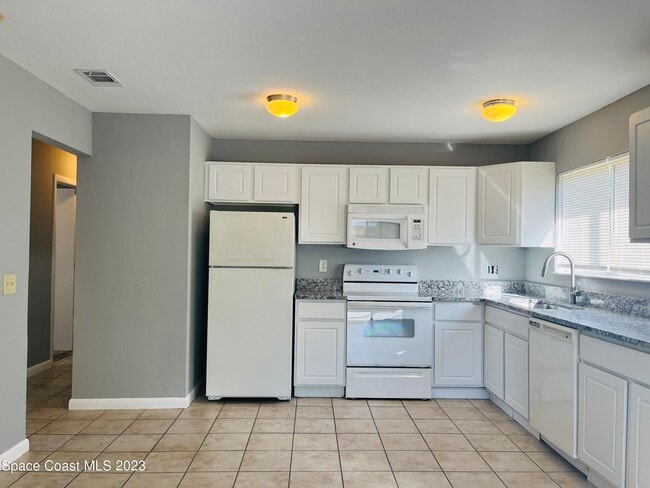 Photo - 217 Manth Ave