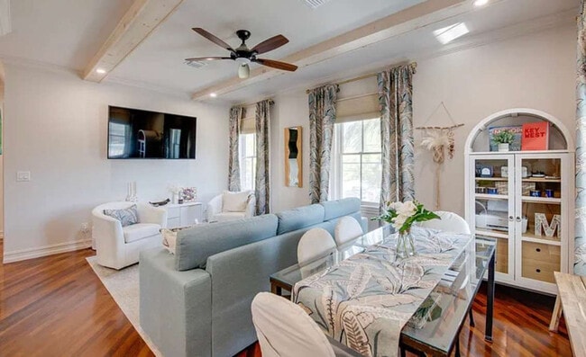 Photo - 120 Angela St Unit ID1384034P