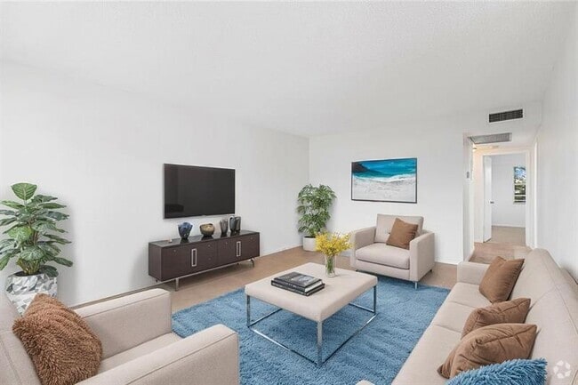 Building Photo - 410 Fanshaw J Unit 410 Rental