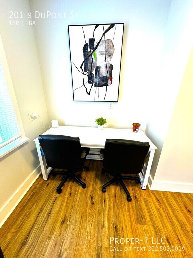Photo - 201 S Dupont St Apartment Unit 3