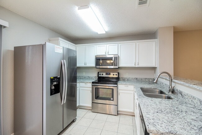 Photo - 1616 Columbia Dr