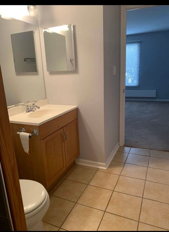 Photo - 701 Garden Cir Unit # 1