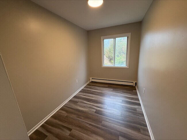 Photo - 11 Reading Crescent Unit 6