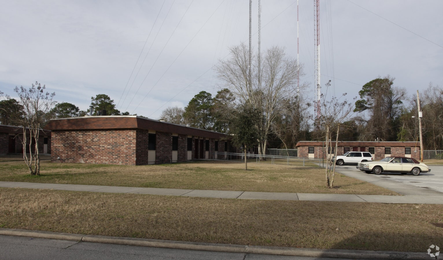 Photo - Southwind Villa Apartments