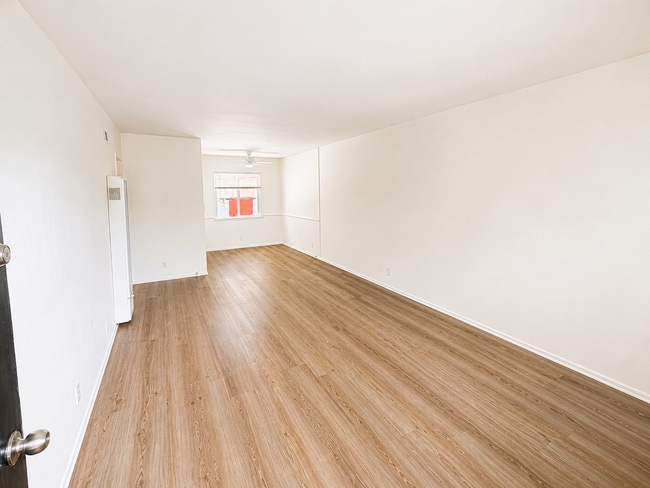 4265-4271 Coldwater Canyon Ave.