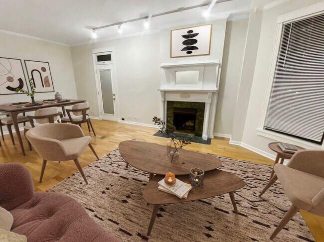 Photo - 747 N Sedgwick St Unit 2S