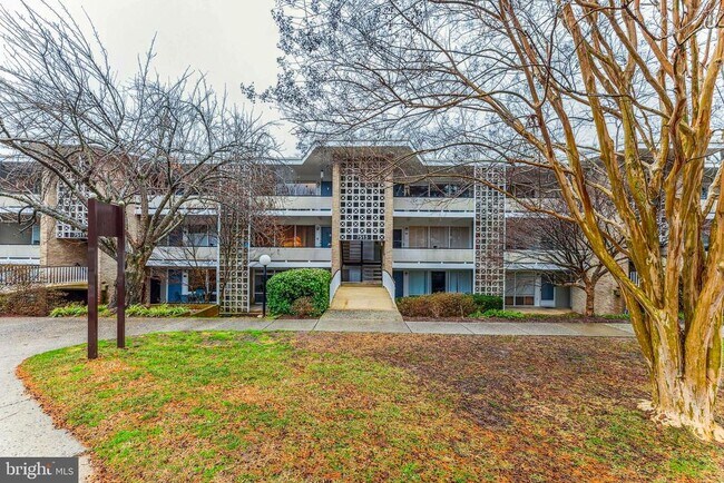 Photo - 7513 Spring Lake Dr Apartment Unit D-2