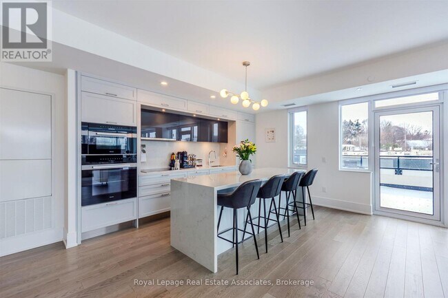 Photo - 259 The Kingsway Unité 219