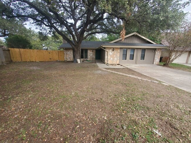 Photo - 3051 Heidi St