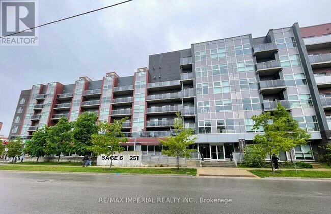 Photo - 251 Hemlock St Unité 526