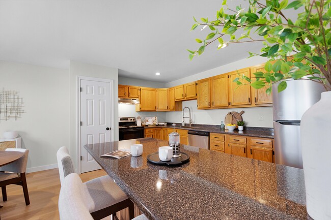 Carriage Apartments - Carriage Apartments