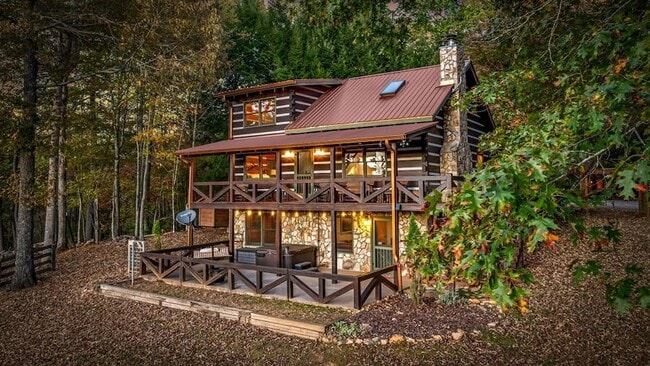 Photo - 212 Dogpatch Ln