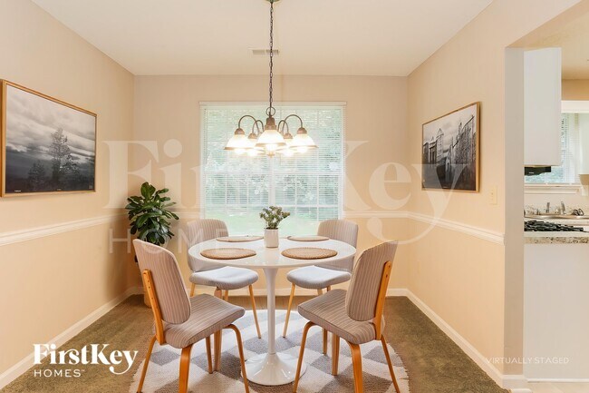 Photo - 993 Cherry Laurel Dr