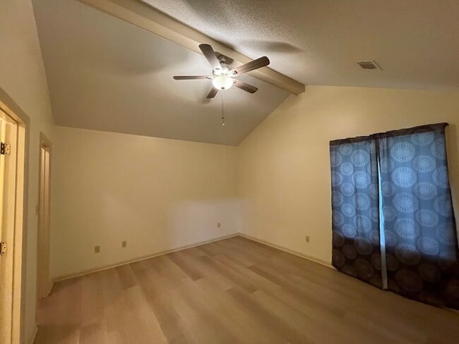 Photo - 2745 Tyndall Dr