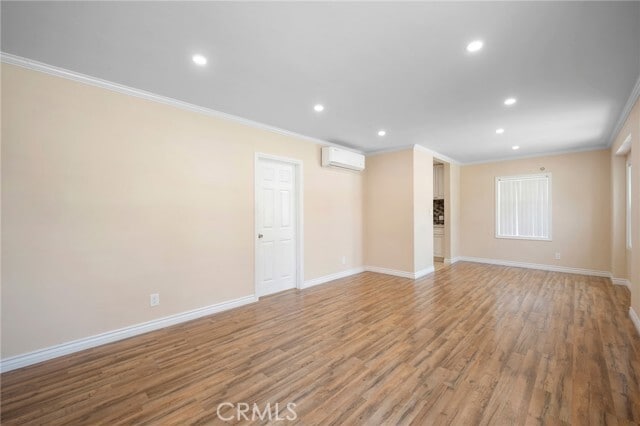 Photo - 528 Ivy St