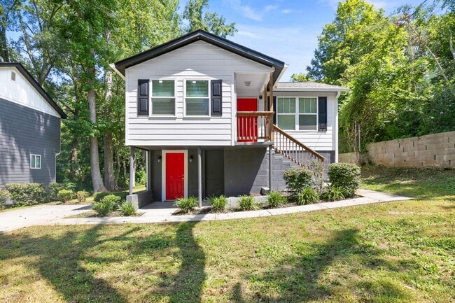 Photo - 2343 Carver Dr NW