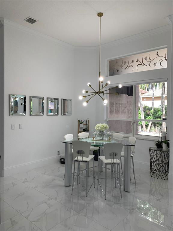 Photo - 6013 NW 56th Dr