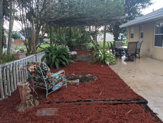 Photo - 5106 SE 43rd Trace