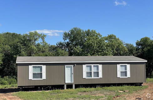 Building Photo - Wonderful, modern 3 bedroom 2 bath mobile Rental