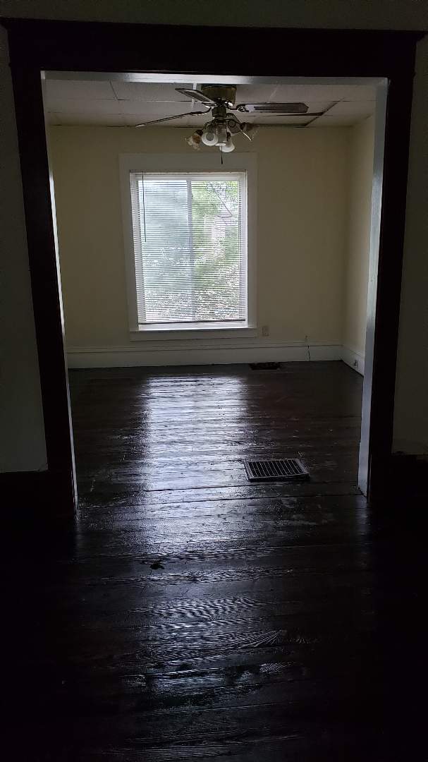 Photo - 219 Jackson St