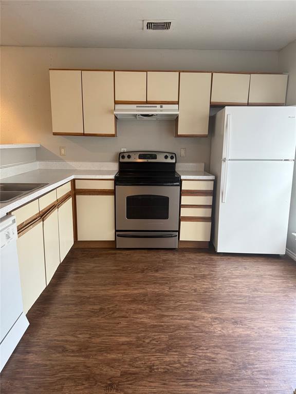 Photo - 1802 River Crossing Cir