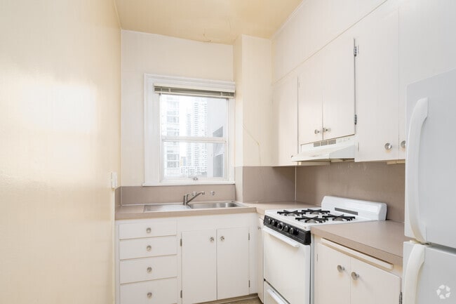1BD, 1BR - 550-650SF