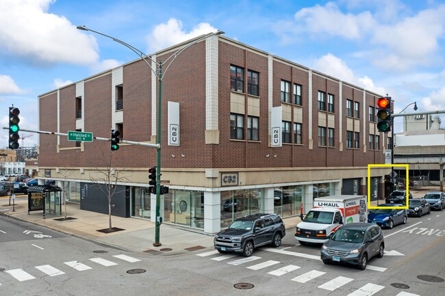 Building Photo - 1600 N Halsted St Unit 2D