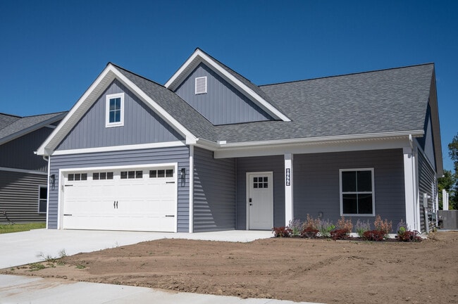 Photo - 8452 Oak Shade Cir