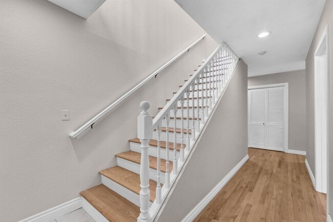 Photo - Stunning Remodeled Townhome in Prime Location!