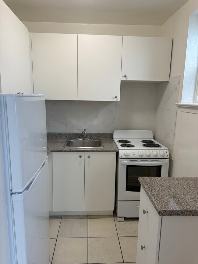 Photo - Charming 1 Bedroom Apartment for Rent Unit 1 Bedroom