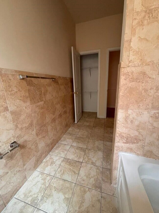 Photo - 293 Communipaw Ave