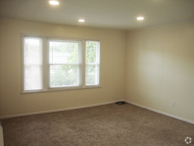 Building Photo - 325 Mercer St Unit 201 Rental
