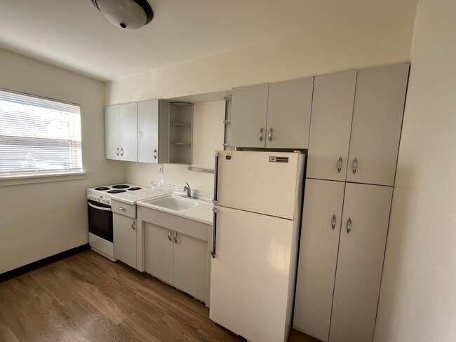 Photo - Huntington Ave Apartments