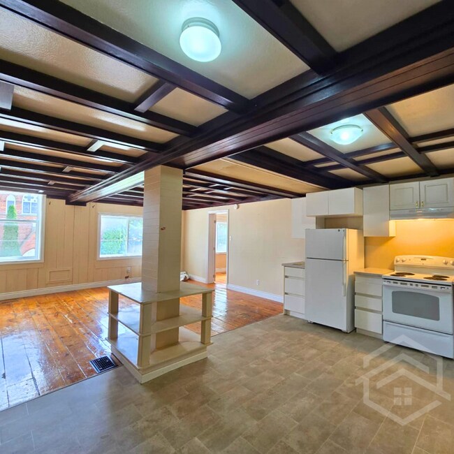 Photo - 1Bedroom Unit Available in Springfield!! Unit 2