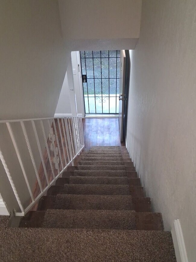 Photo - 1650 159th Ave Unidad 2