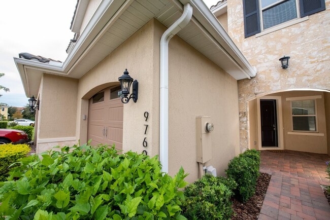 Photo - Two story Townhouse 2-bedroom, 2.5 bath in Eagle Creek of Lake Nona