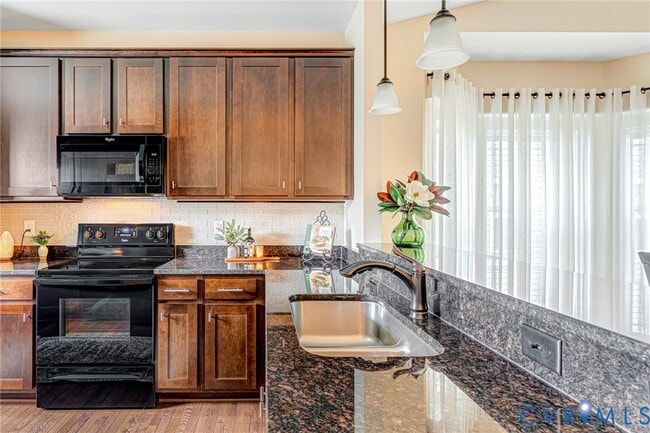 Photo - 13954 Stanley Park Dr