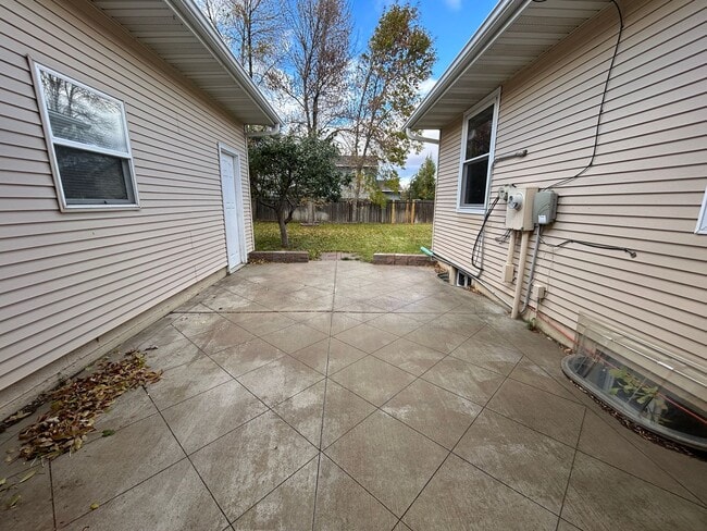 Photo - Spacious 5-Bedroom Family Haven with Modern Amenities