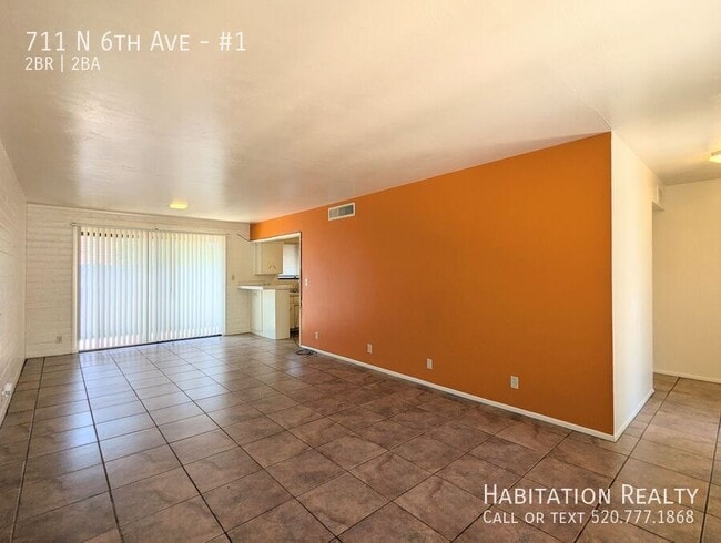 Photo - 711 N 6th Ave Unidad #1