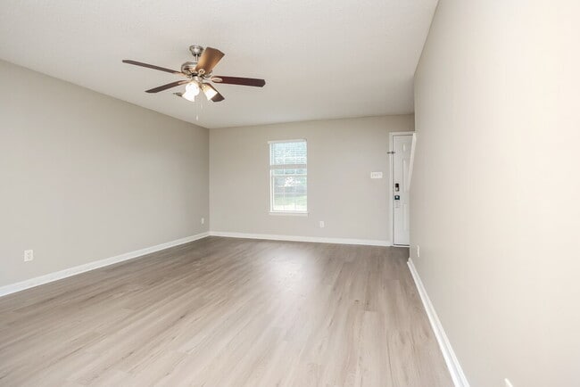 Photo - 6722 Finch Rd