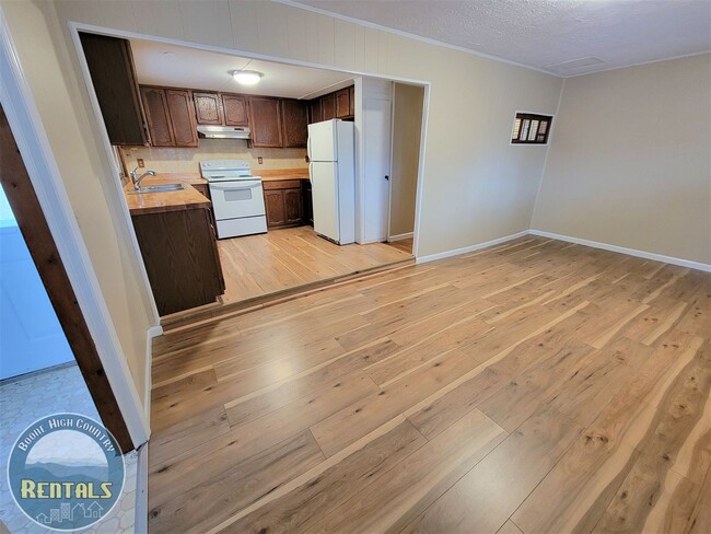 Photo - 2 Bedroom Right in Town!