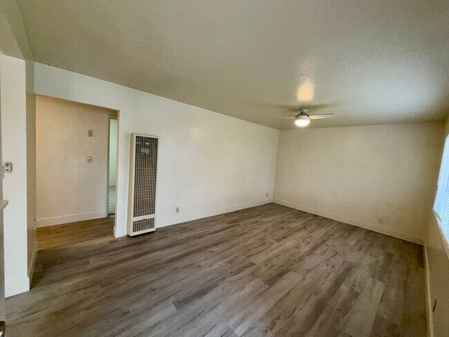 Photo - 3 BED 1 BATH HOME WITH NEW FLOORING LOCATED IN THE STARVIEW ESTATES SUBDIVISION