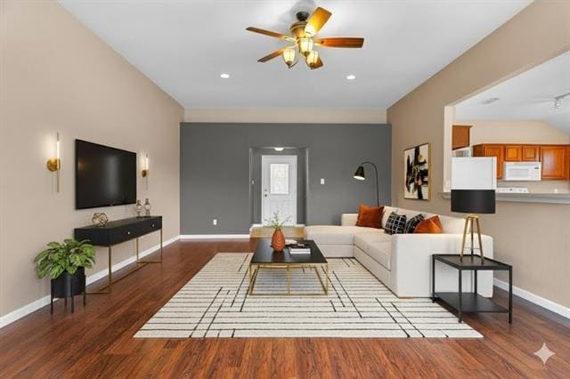 Photo - 324 Kingfisher Ln