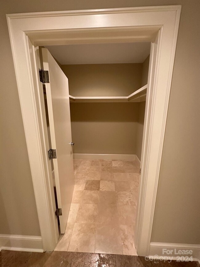 Photo - 21 Battery Park Ave Unidad 307