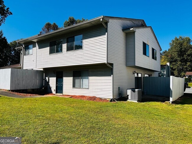 Building Photo - 3759 Mulkey Cir SW