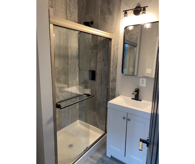 Photo - 2103 Belair Rd Unit F