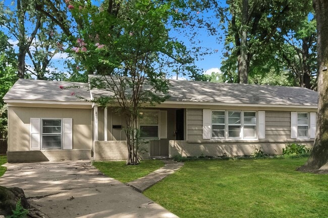 Photo - 4570 E Dearing Rd House
