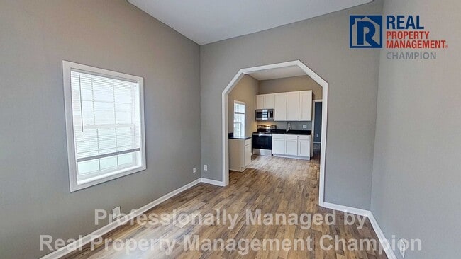 Photo - Adorable 3 BD/1 BA Recently Update in the ...